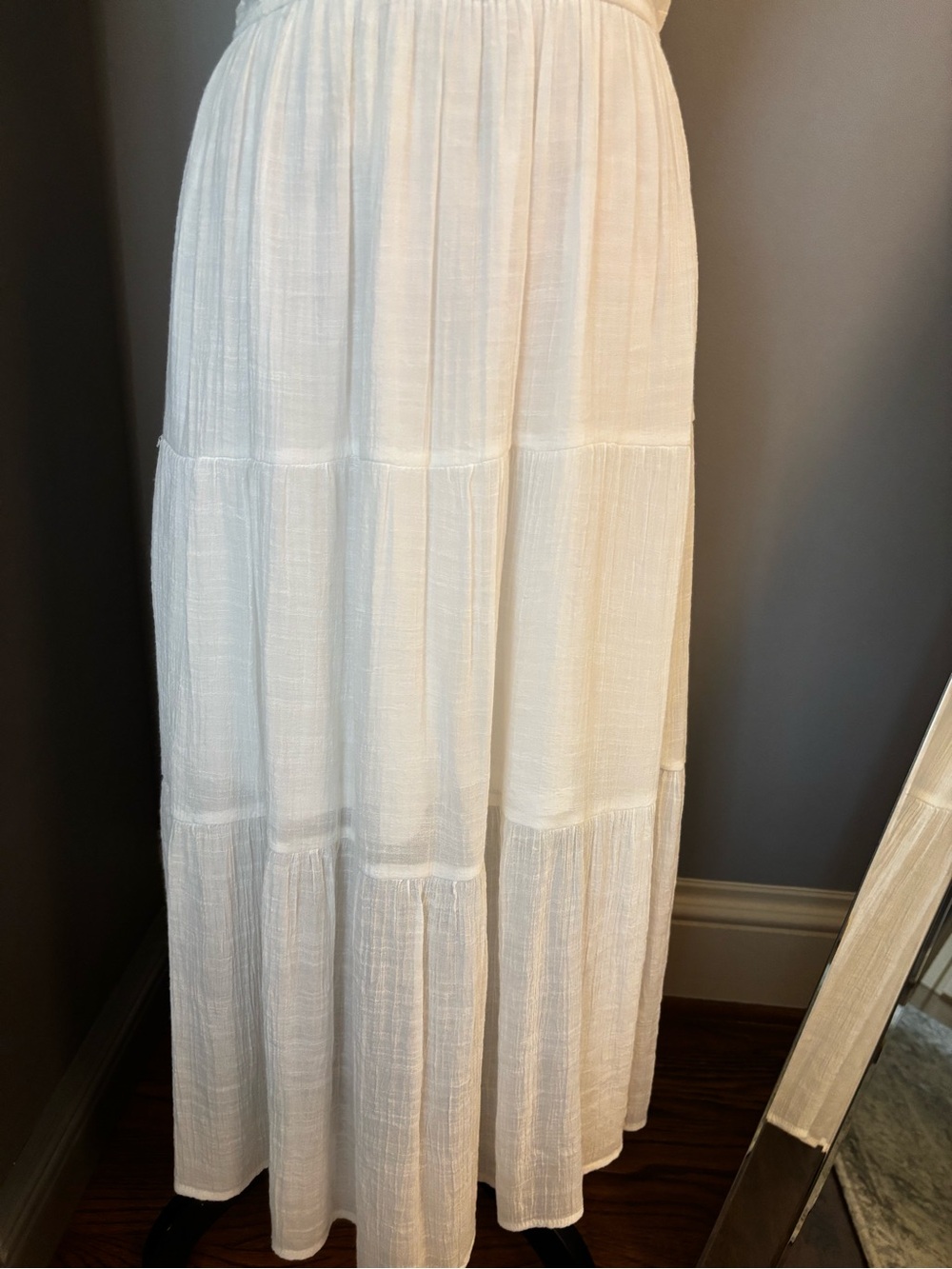 Blu Pepper White Maxi Dress with Flutter Sleeves - Picture 6 of 6